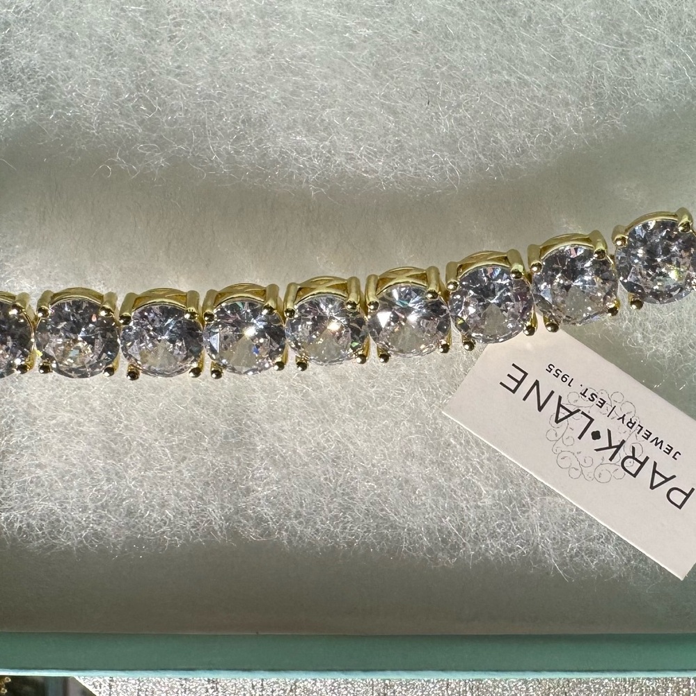 Park Lane Impression clear on gold bracelet